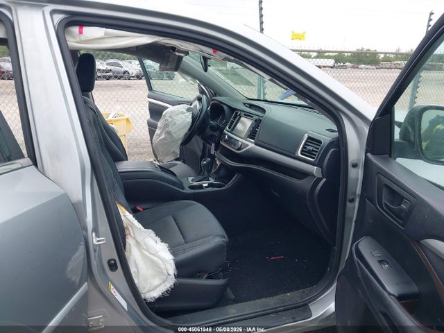 Toyota Highlander Le Plus