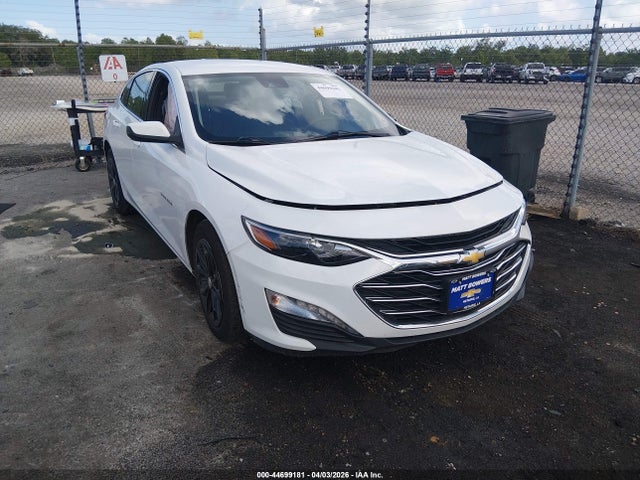 Salvage Chevrolet Malibu Image