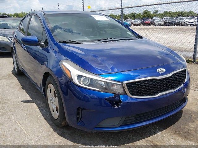 Salvage Kia Forte Image