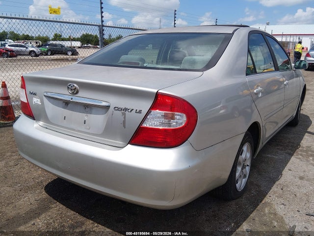 Toyota Camry Le