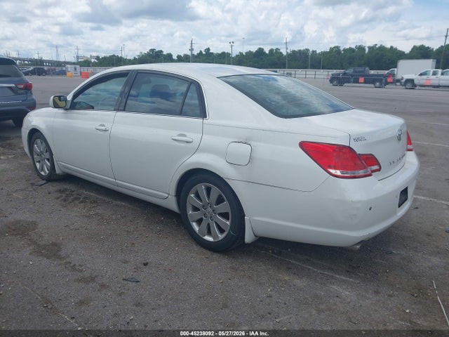 Toyota Avalon Xls
