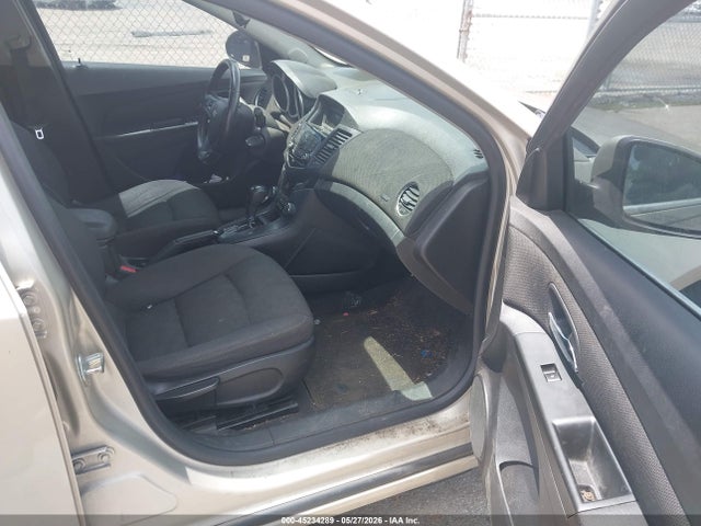 Chevrolet Cruze 1lt Auto