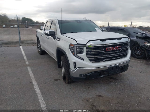 Salvage GMC Sierra 1500 Image