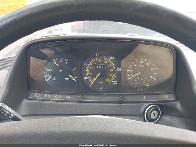 Mercedes-Benz 300 Cdt