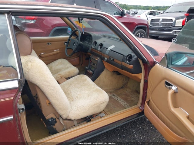 Mercedes-Benz 300 Cdt
