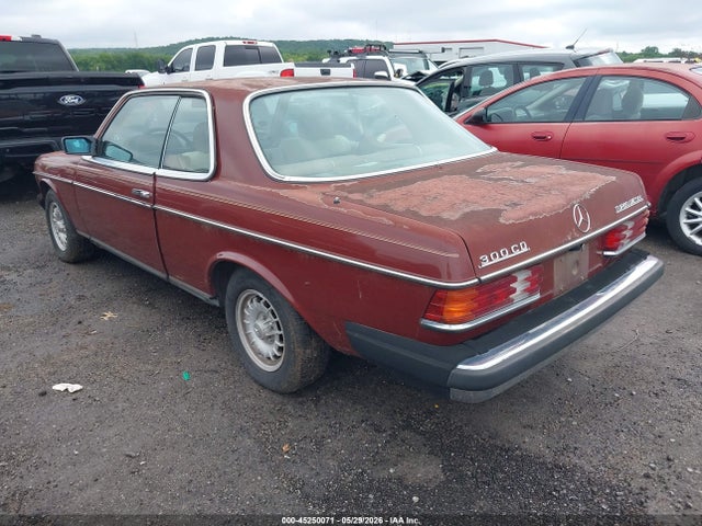 Mercedes-Benz 300 Cdt