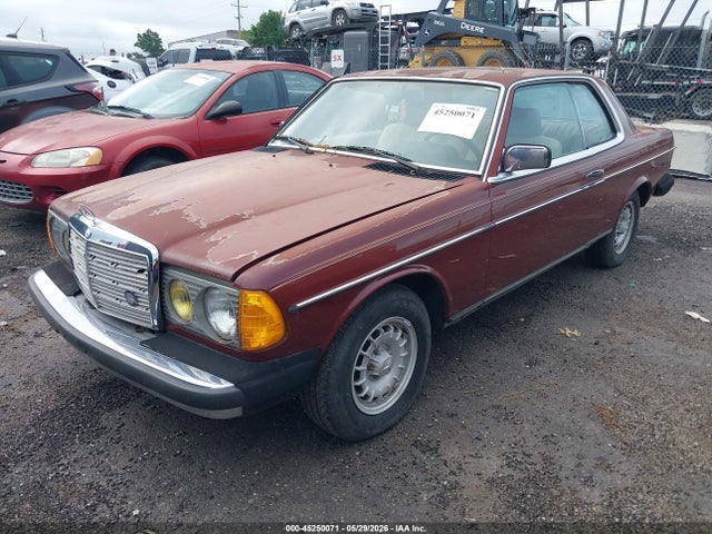 Mercedes-Benz 300 Cdt