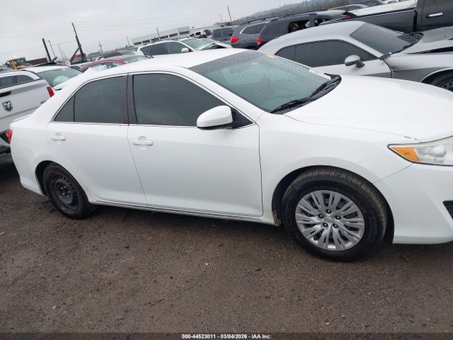 Toyota Camry Le
