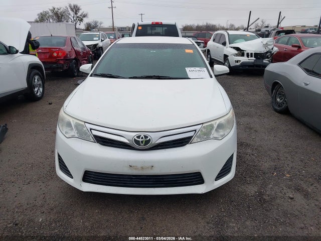 Toyota Camry Le