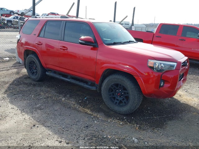 Salvage Toyota 4Runner Image