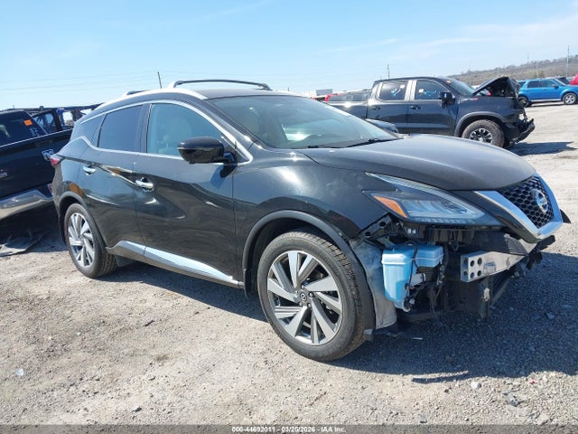 Salvage Nissan Murano Image