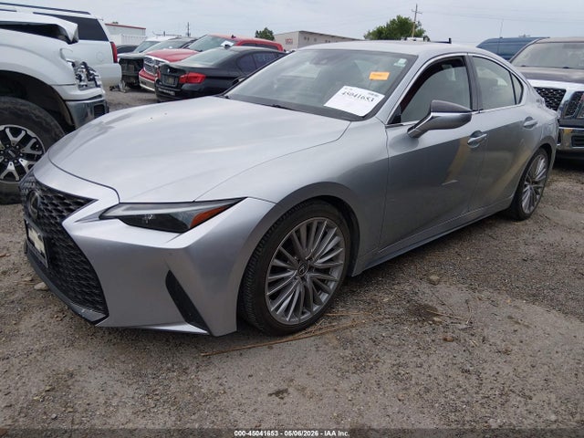 Lexus Is
