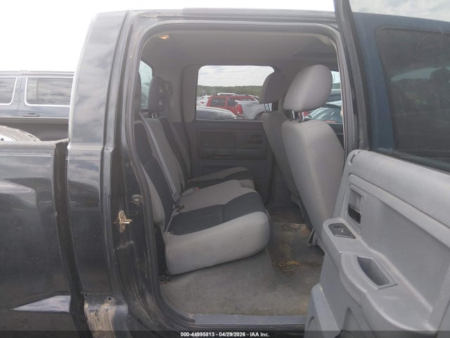 Dodge Dakota Slt