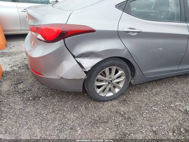 Hyundai ELANTRA Se