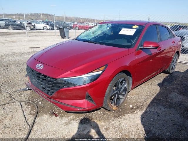 Hyundai ELANTRA Sel