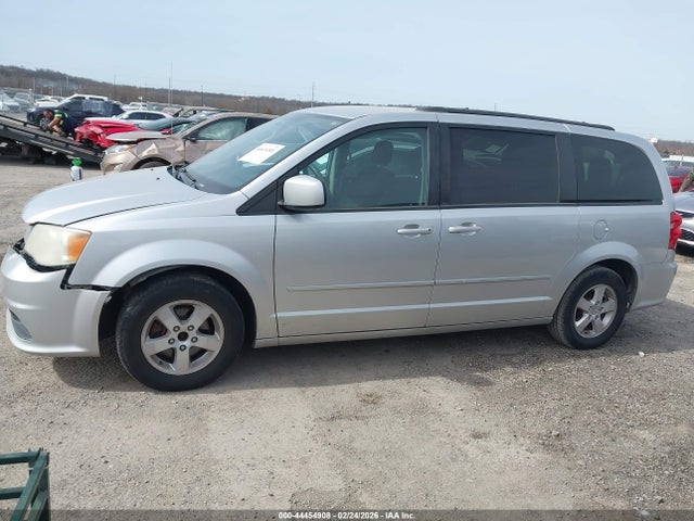 Dodge Grand Caravan Sxt