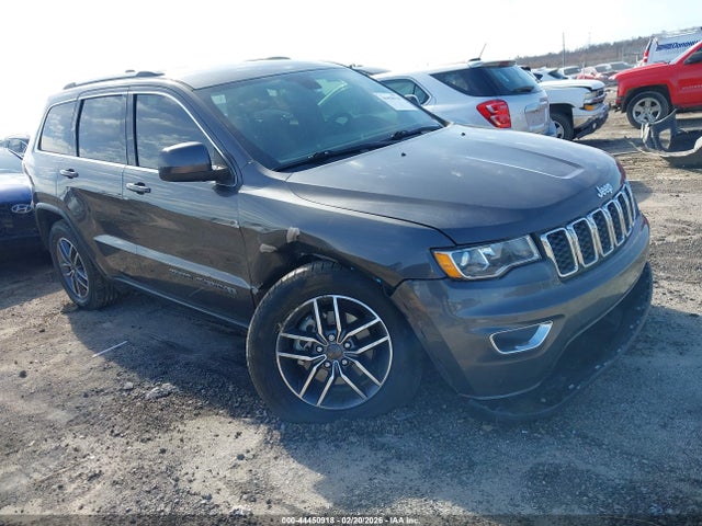 Salvage Jeep Grand Cherokee Image