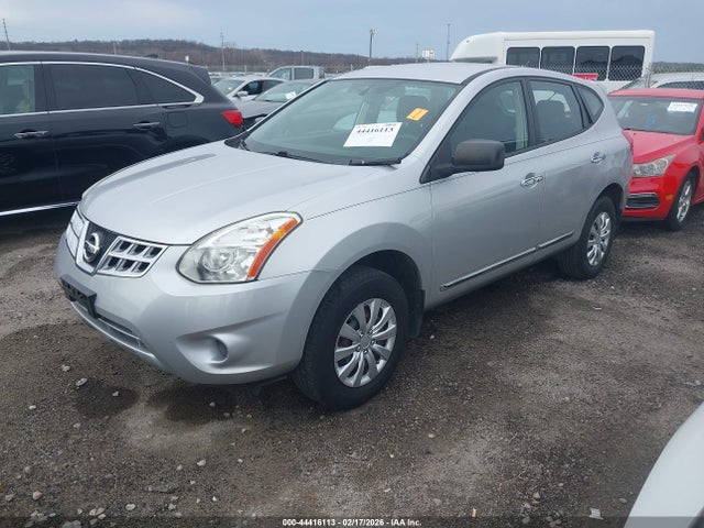 Nissan Rogue S
