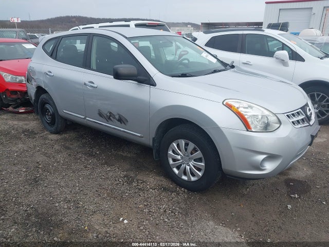 Salvage Nissan Rogue Image