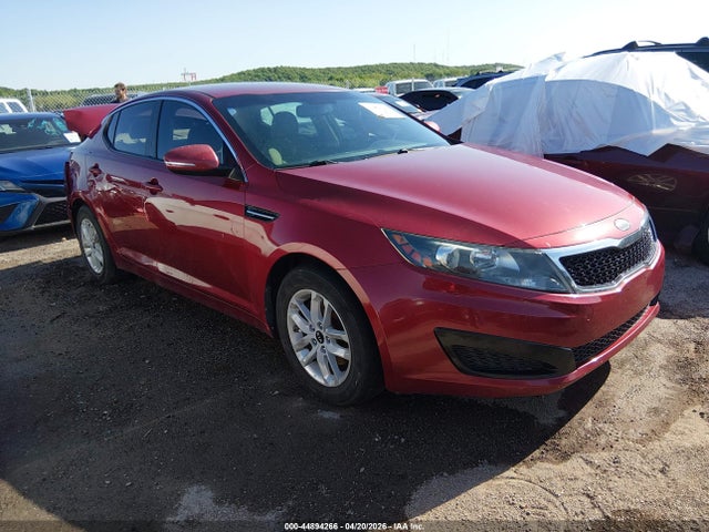 Salvage Kia Optima Image