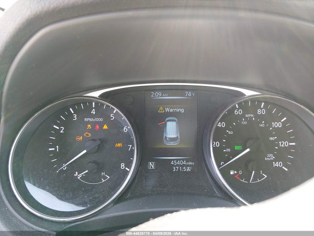 Nissan Rogue S