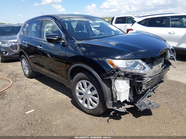 Salvage Nissan Rogue Image