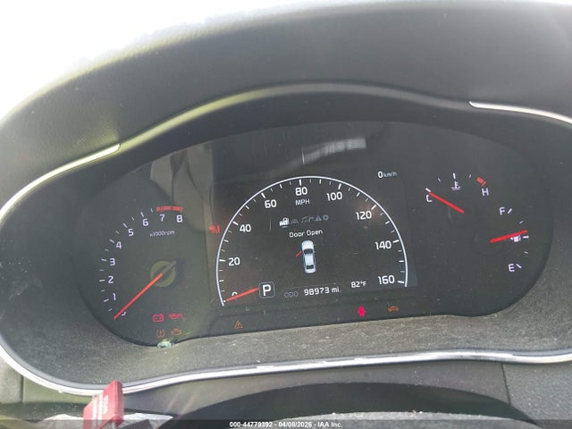 Kia Cadenza Premium