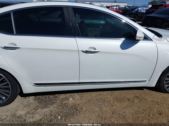 Kia Cadenza Premium