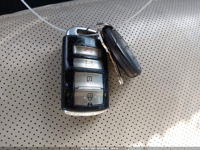 Kia Cadenza Premium