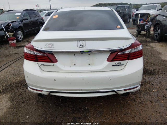 Honda Accord Touring V6