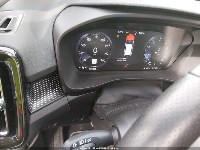Volvo XC40 T5 R-design