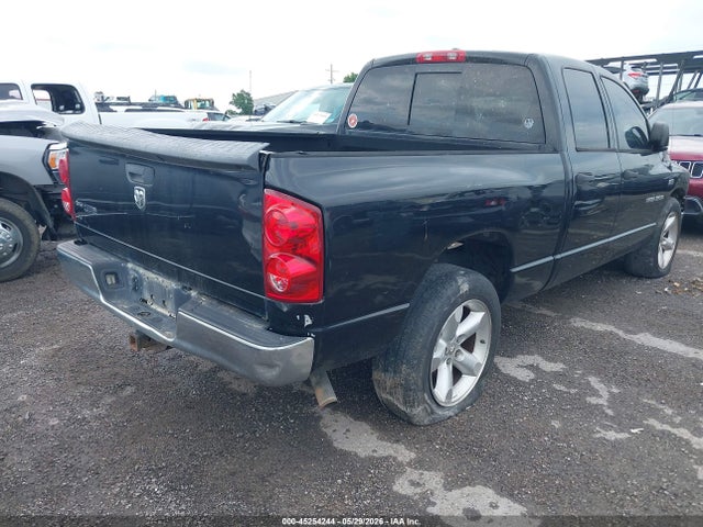 Dodge Ram 1500 Slt