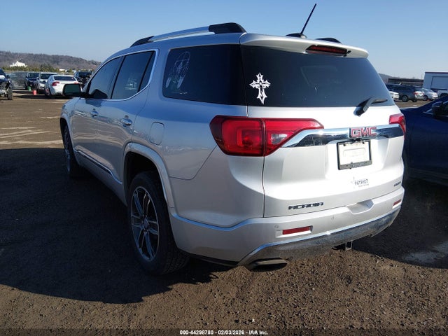 GMC Acadia Denali