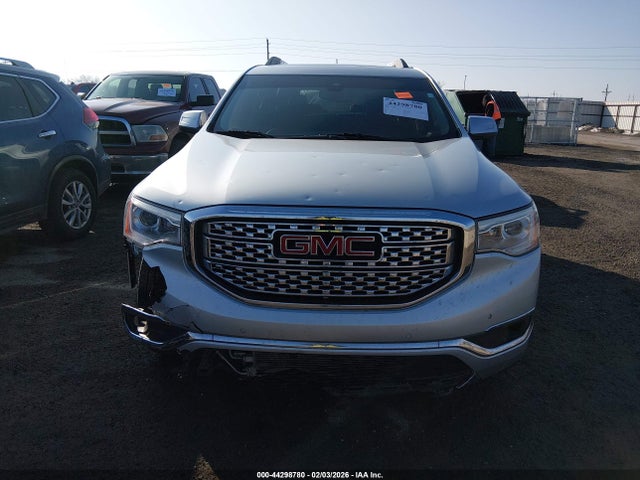 GMC Acadia Denali