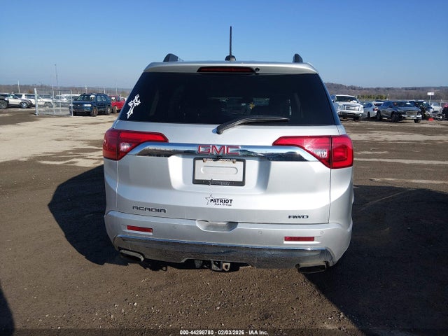 GMC Acadia Denali
