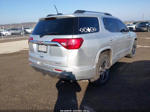 GMC Acadia Denali