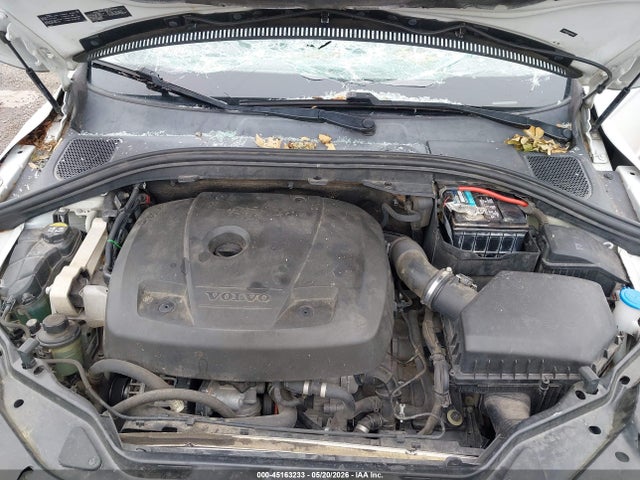 Volvo XC60 T5