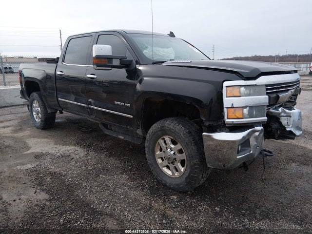 Salvage Chevrolet Silverado 3500 Image