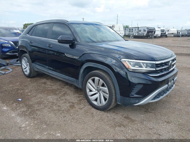 Salvage Volkswagen Atlas Image