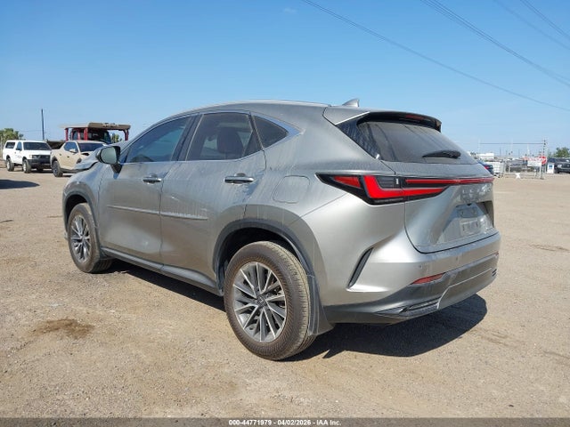 Lexus NX Premium