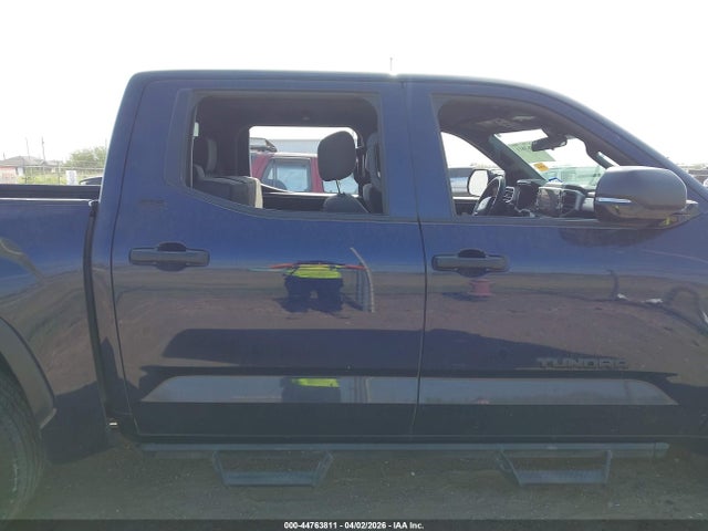 Toyota Tundra Sr5