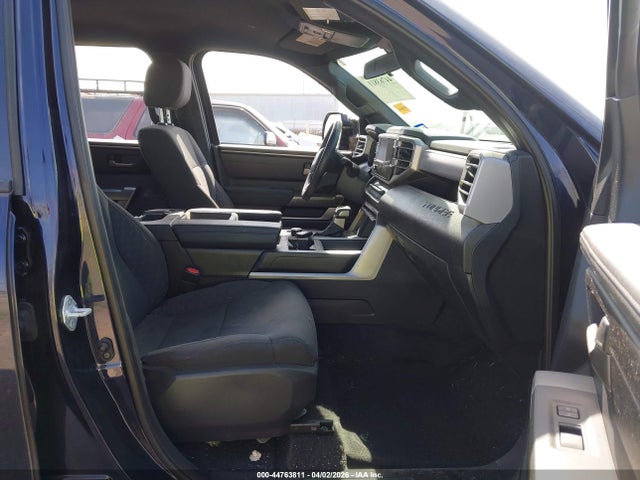 Toyota Tundra Sr5