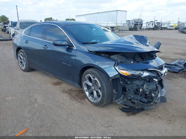 Salvage Chevrolet Malibu Image