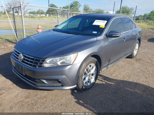Volkswagen Passat 1.8t S