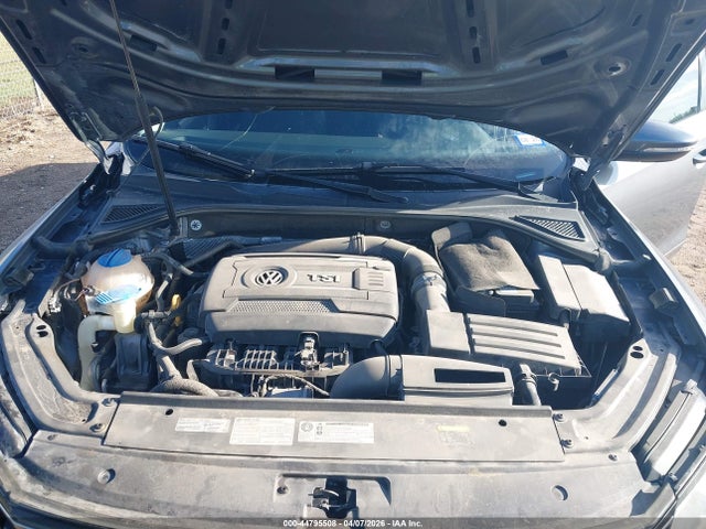 Volkswagen Passat 1.8t S