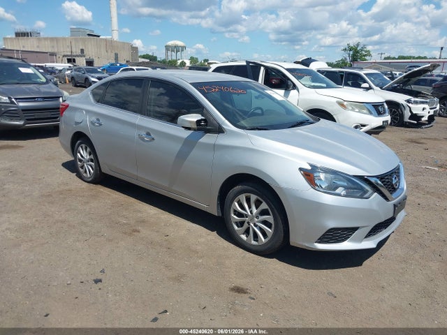 Salvage Nissan Sentra Image