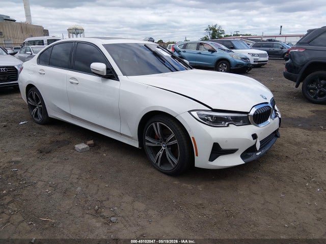 Salvage BMW 3 Series Image