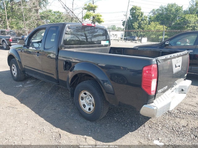 Nissan Frontier S