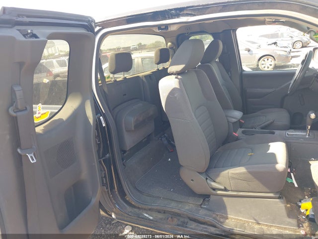 Nissan Frontier S