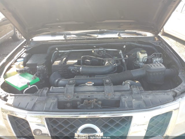 Nissan Frontier S